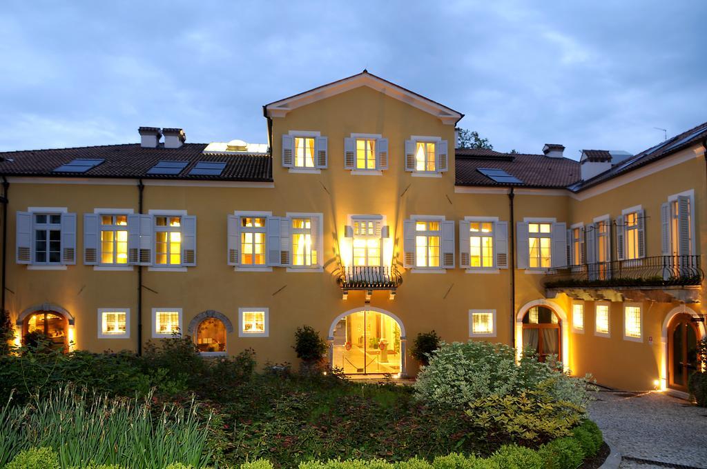 Grand Hotel Entourage - Palazzo Strassoldo Gorizia Bagian luar foto
